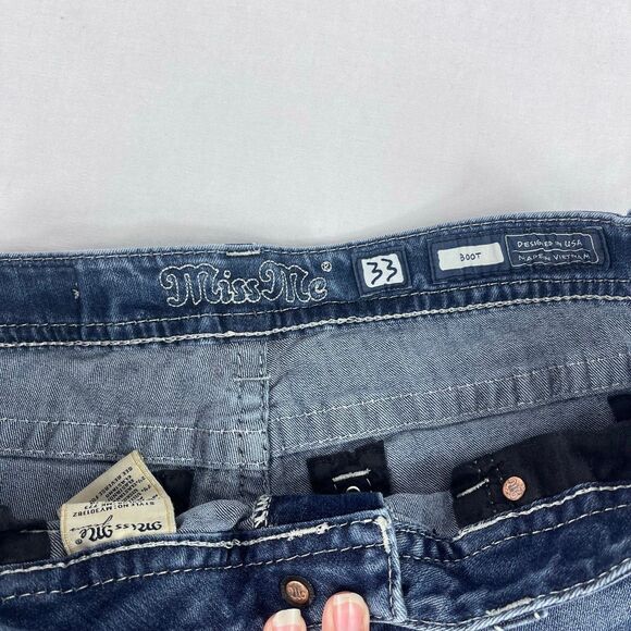 Miss Me Cutoff Jean Shorts sz 33 - Picture 2 of 6